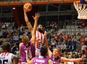 KENNY EJIM SE SUMA AL ZORNOTZA